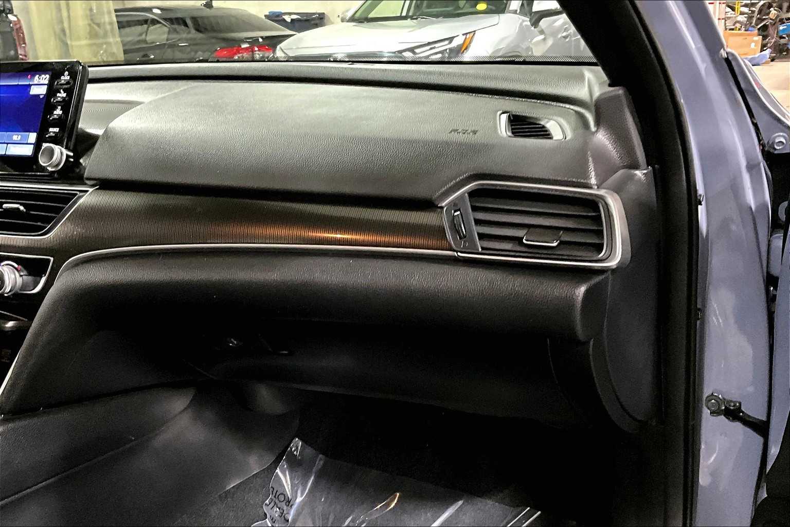 2022 Honda Accord Sport photo 18
