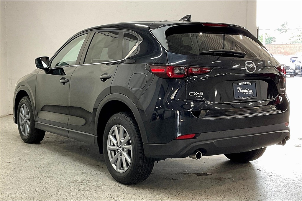 2022 Mazda CX-5 2.5 Select photo 9