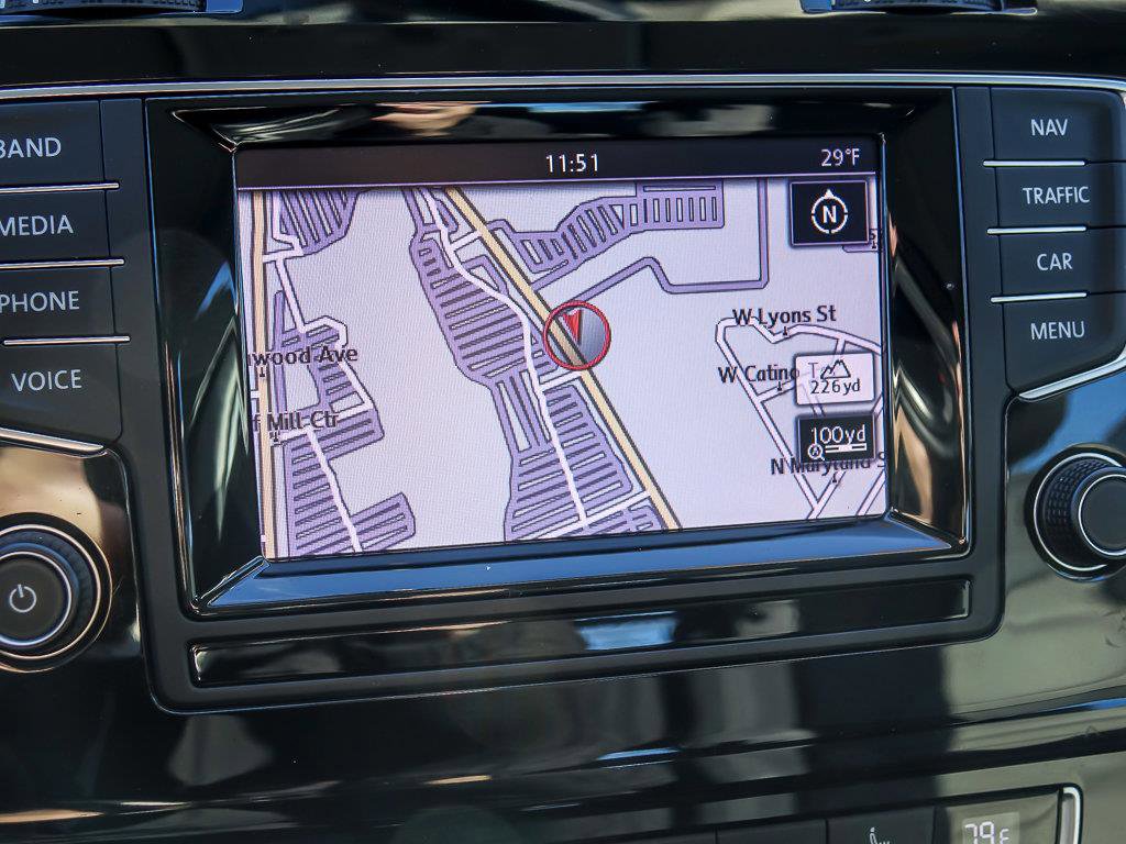 2015 VOLKSWAGEN GOLF - Image 17