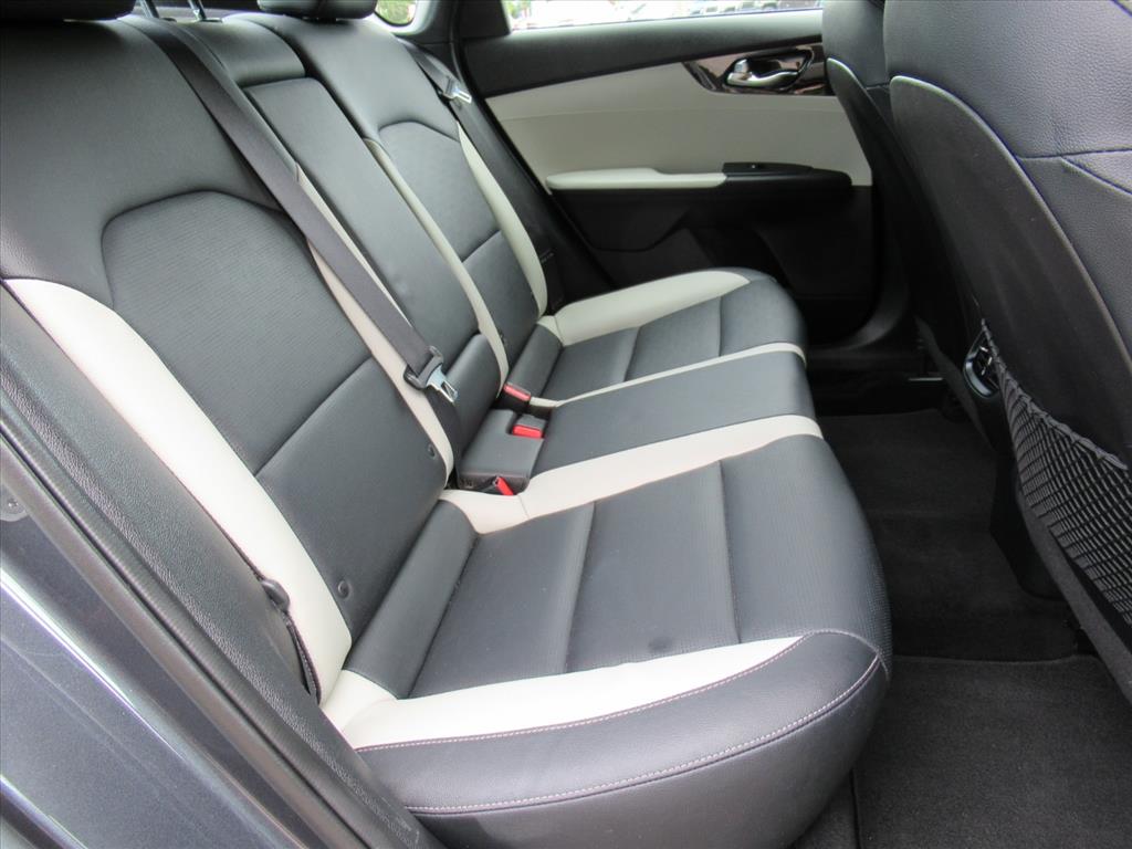 2020 Kia Forte EX photo 27