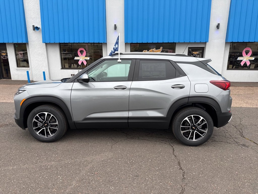 2026 Chevrolet Trailblazer LT photo 13
