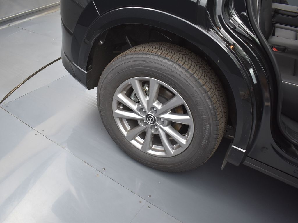 2025 Mazda CX-5 2.5 Select photo 24