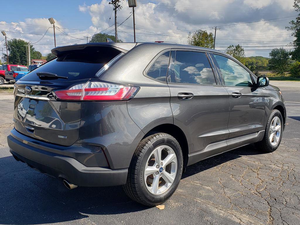 2019 Ford Edge SE photo 8