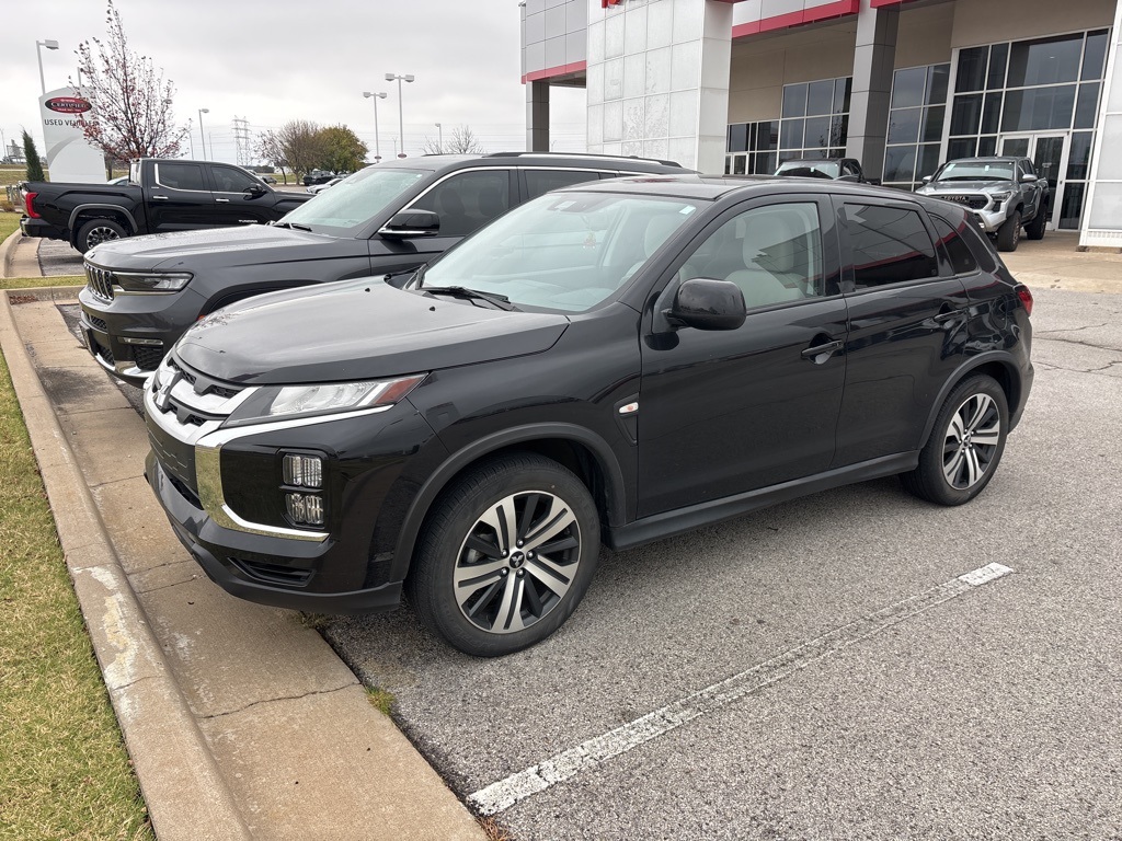2021 Mitsubishi Outlander Sport ES photo 4
