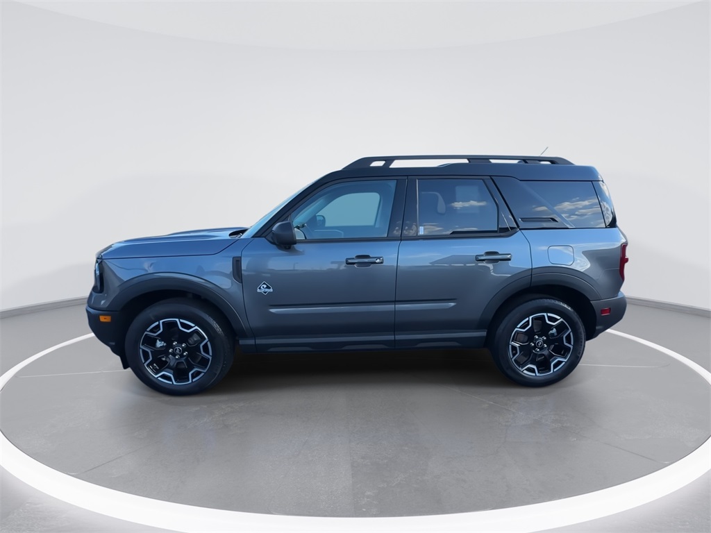 2025 Ford Bronco Sport Outer Banks photo 3