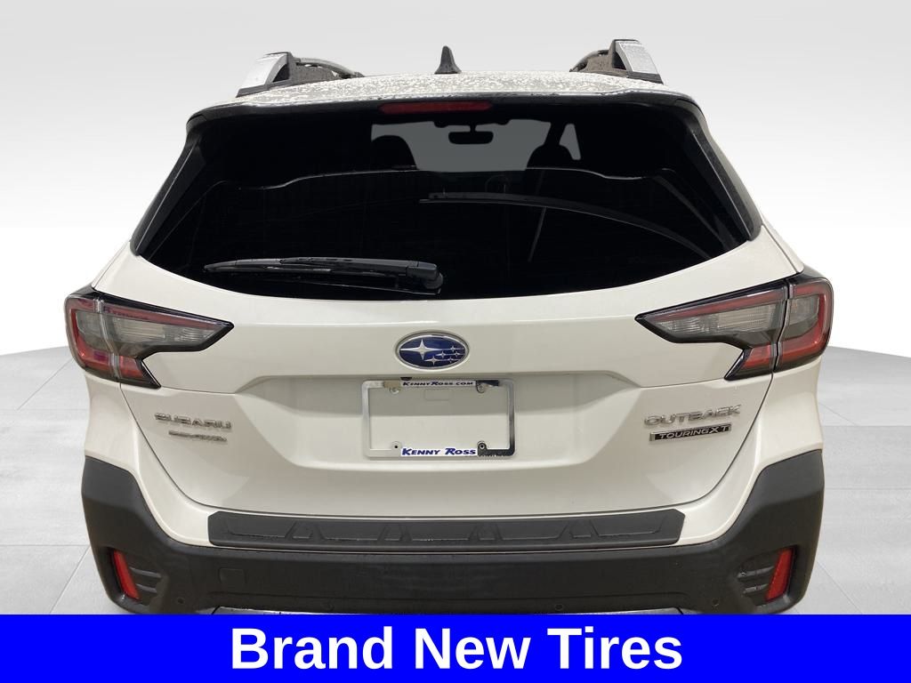 2022 Subaru Outback Touring XT photo 5