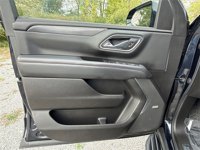 2021 Chevrolet Tahoe RST photo 21