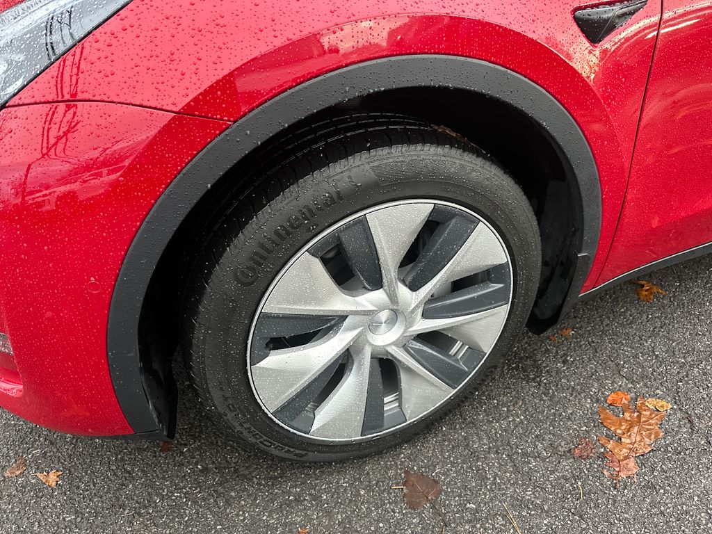 Used 2022 Tesla Model Y Long Range with VIN 7SAYGDEE7NF307350 for sale in Northfield, Minnesota