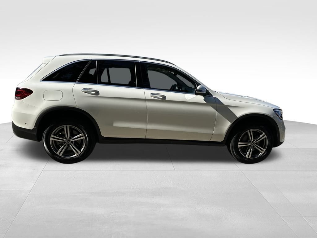 2022 Mercedes Benz GLC 300 4MATIC photo 5