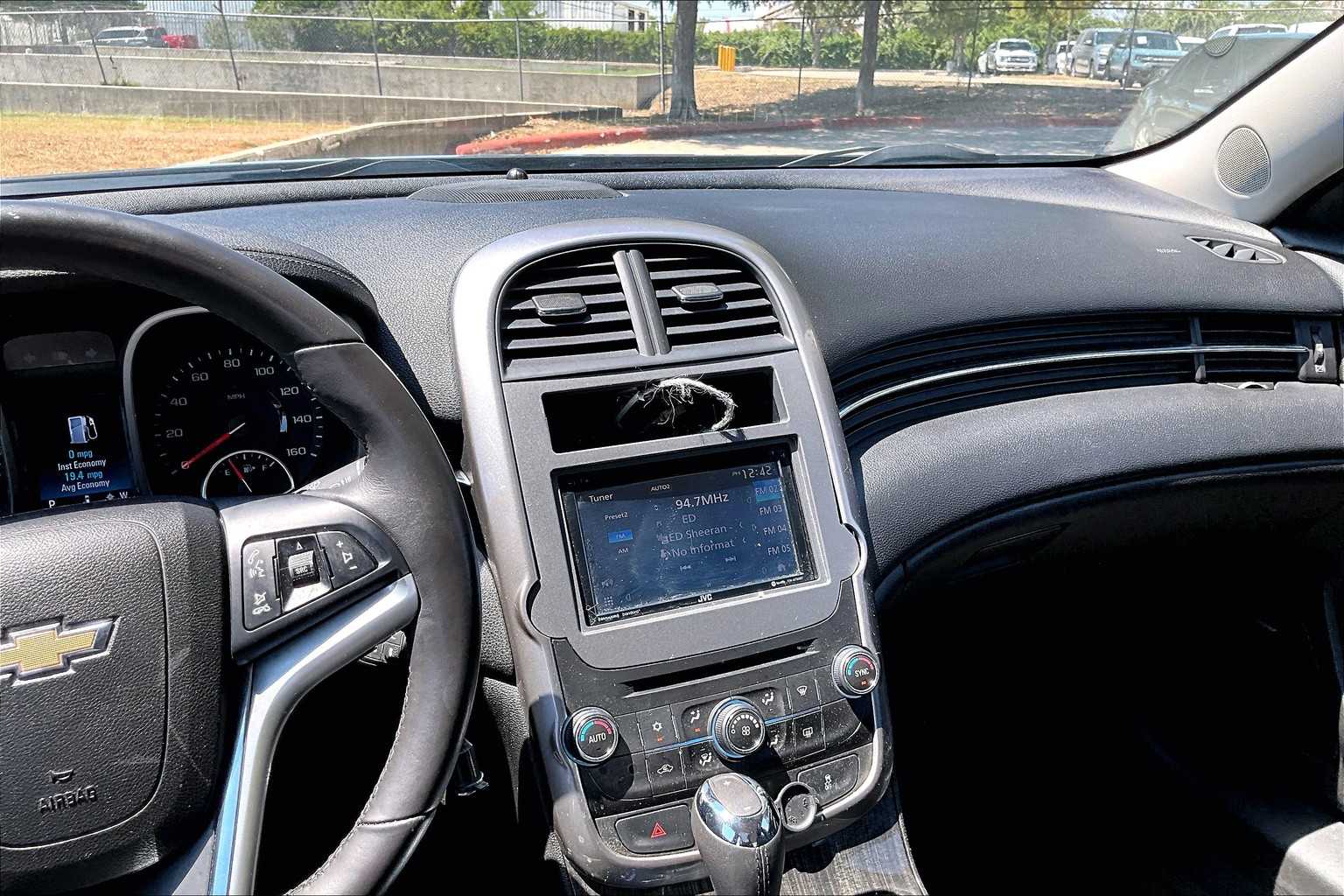 2015 Chevrolet Malibu 2LT photo 7