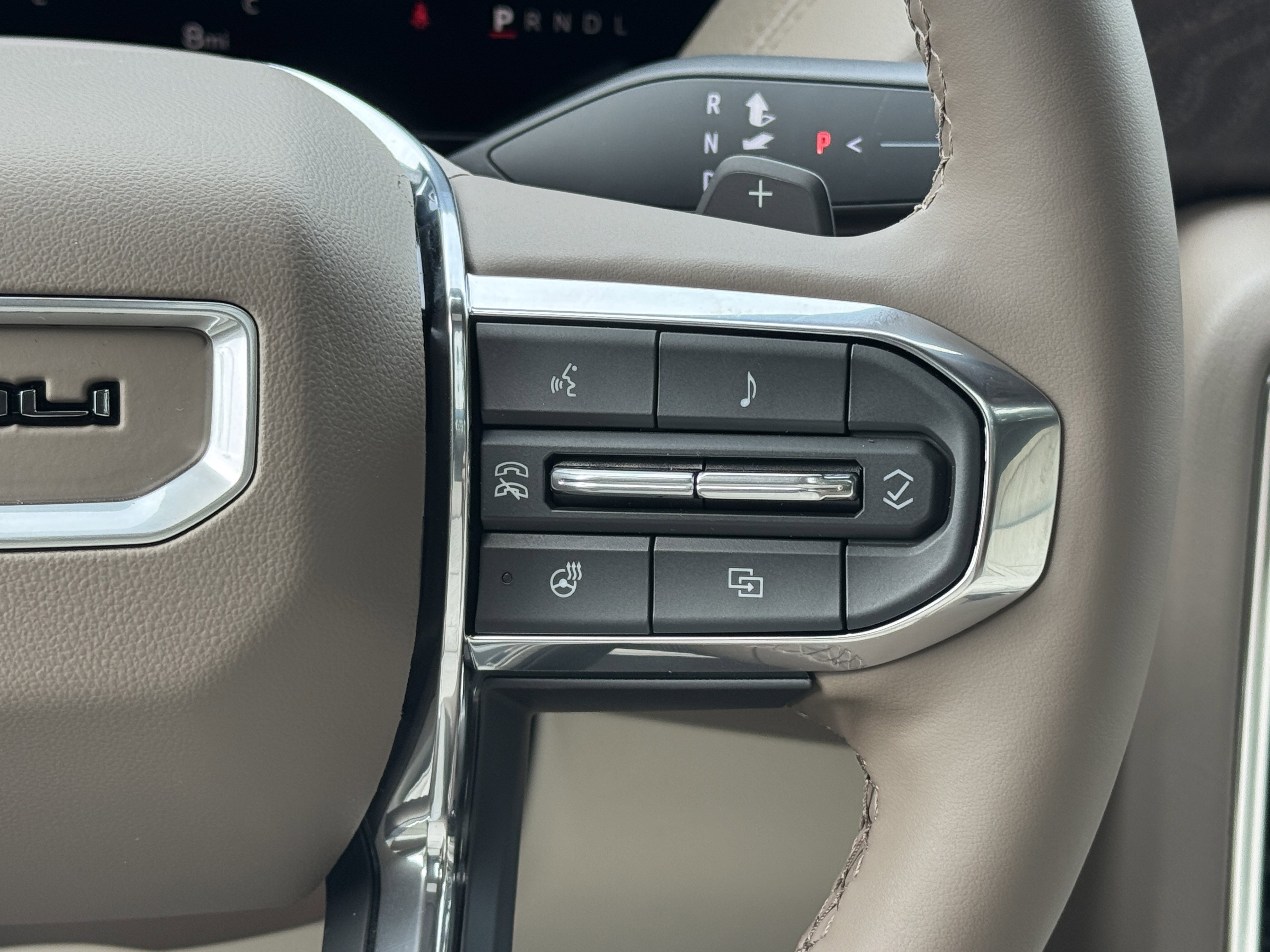 2025 Gmc Yukon Denali photo 10