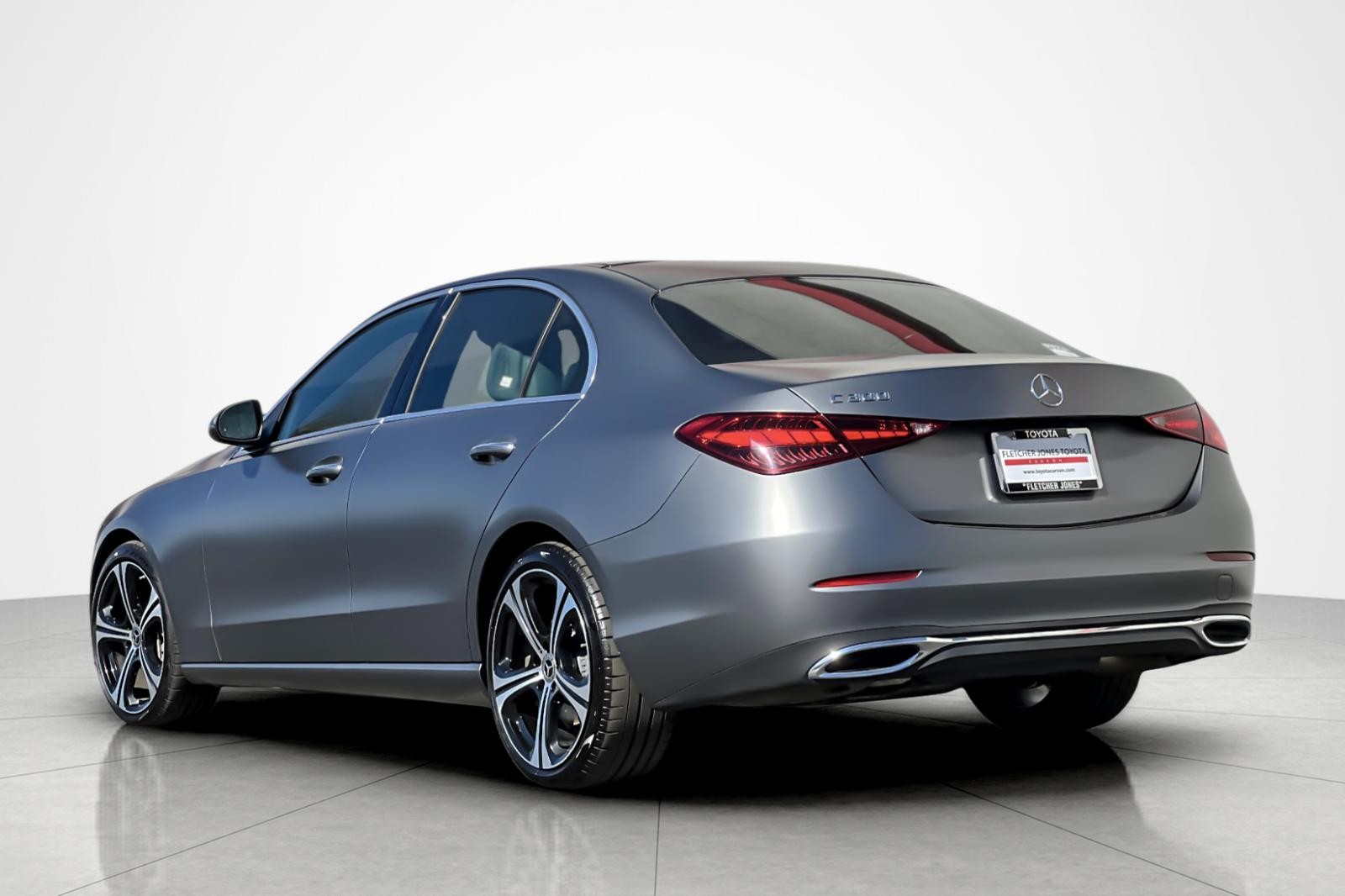 2022 Mercedes Benz C 300 photo 2