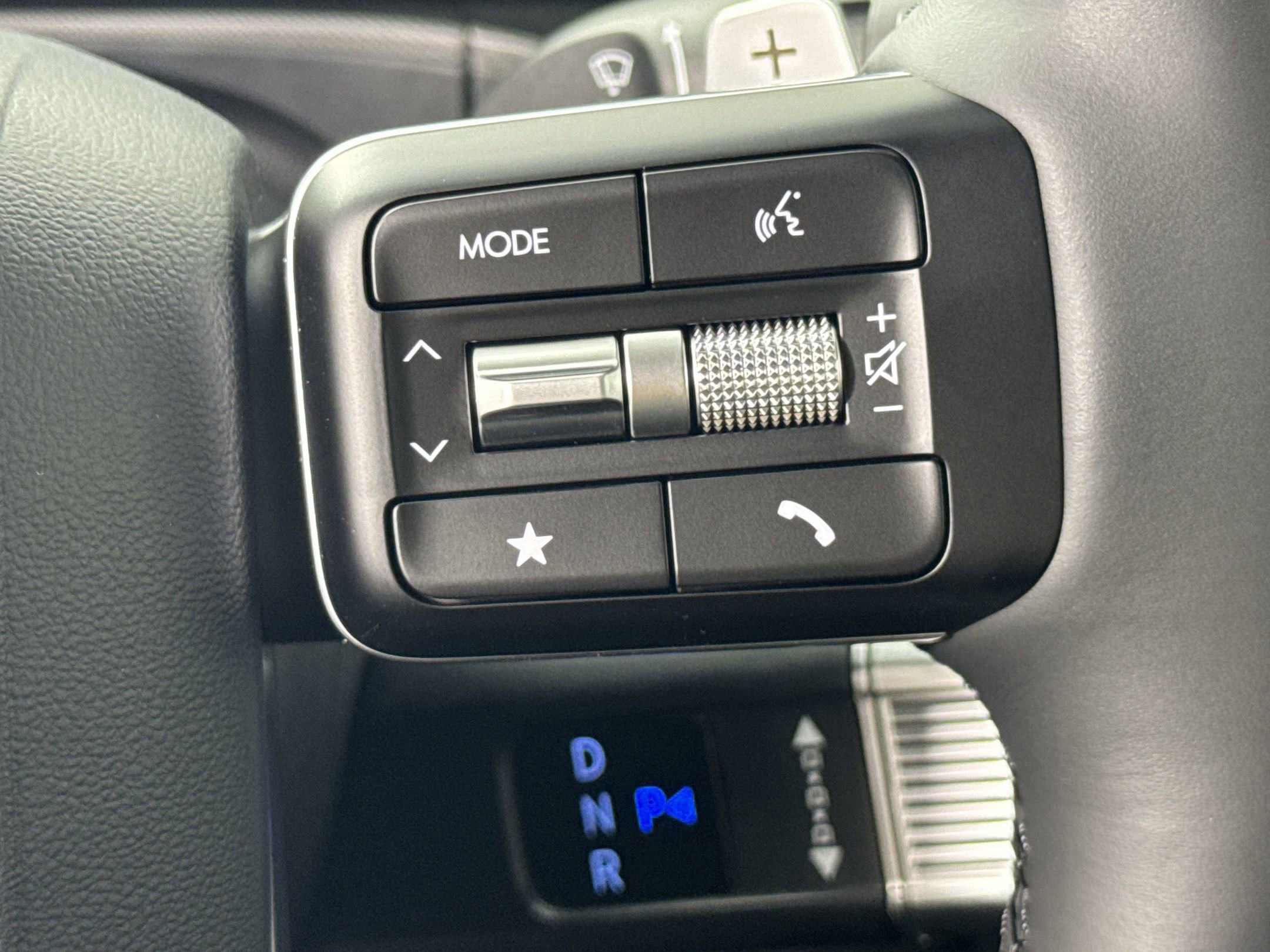 2026 Hyundai Santa Fe SEL photo 25