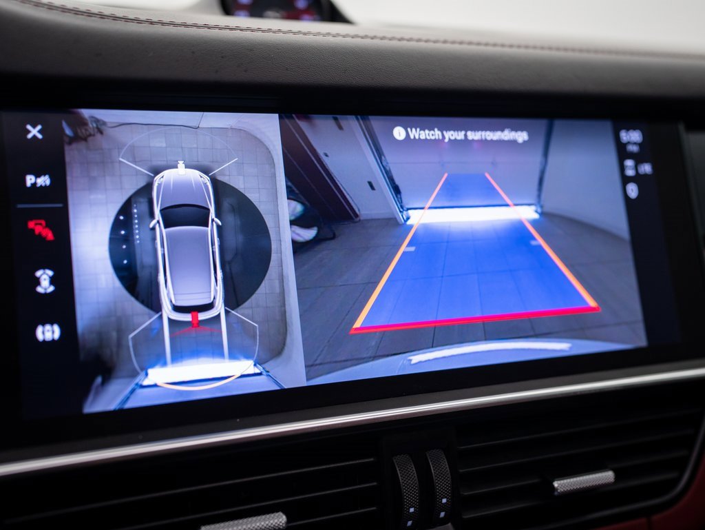 2022 Porsche Cayenne GTS photo 29