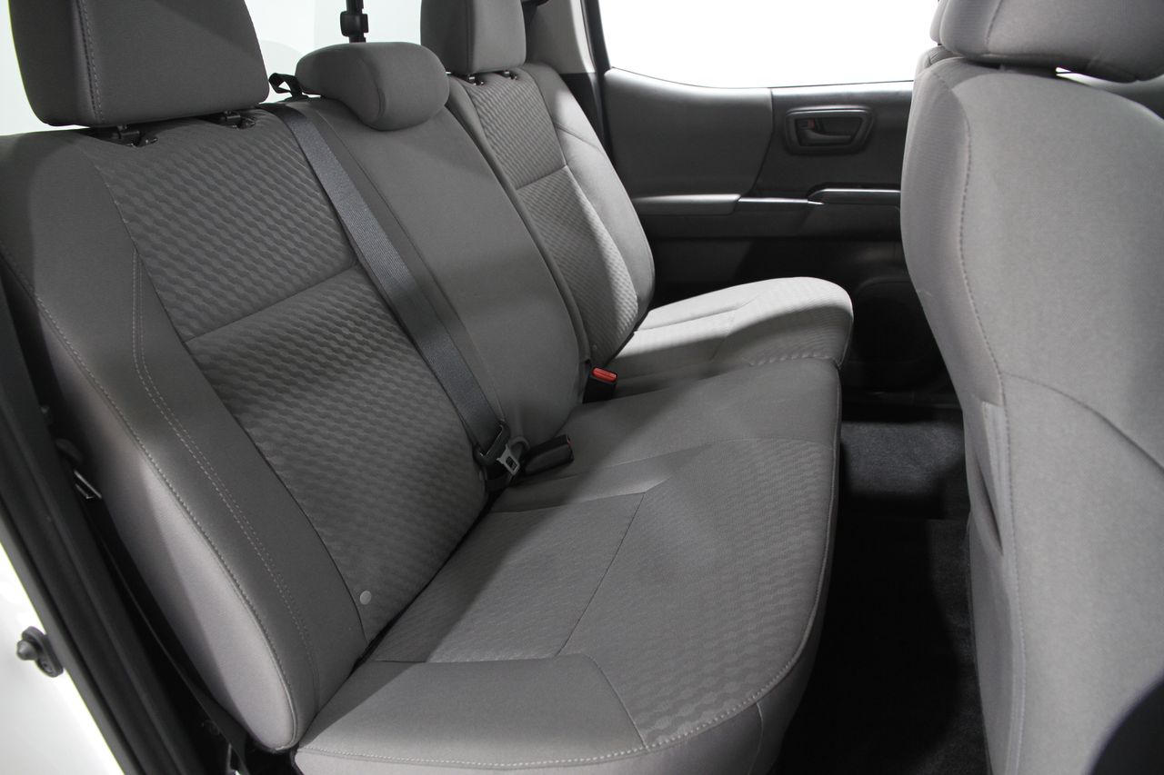 2023 Toyota Tacoma SR V6 photo 13