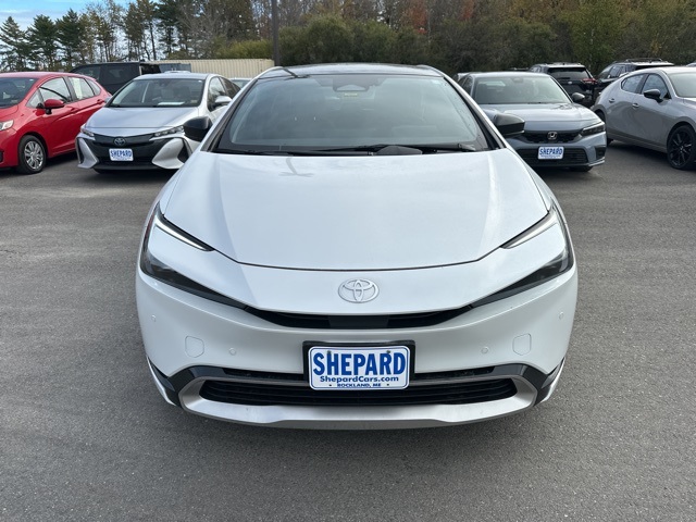 2024 Toyota Prius Prime XSE photo 2