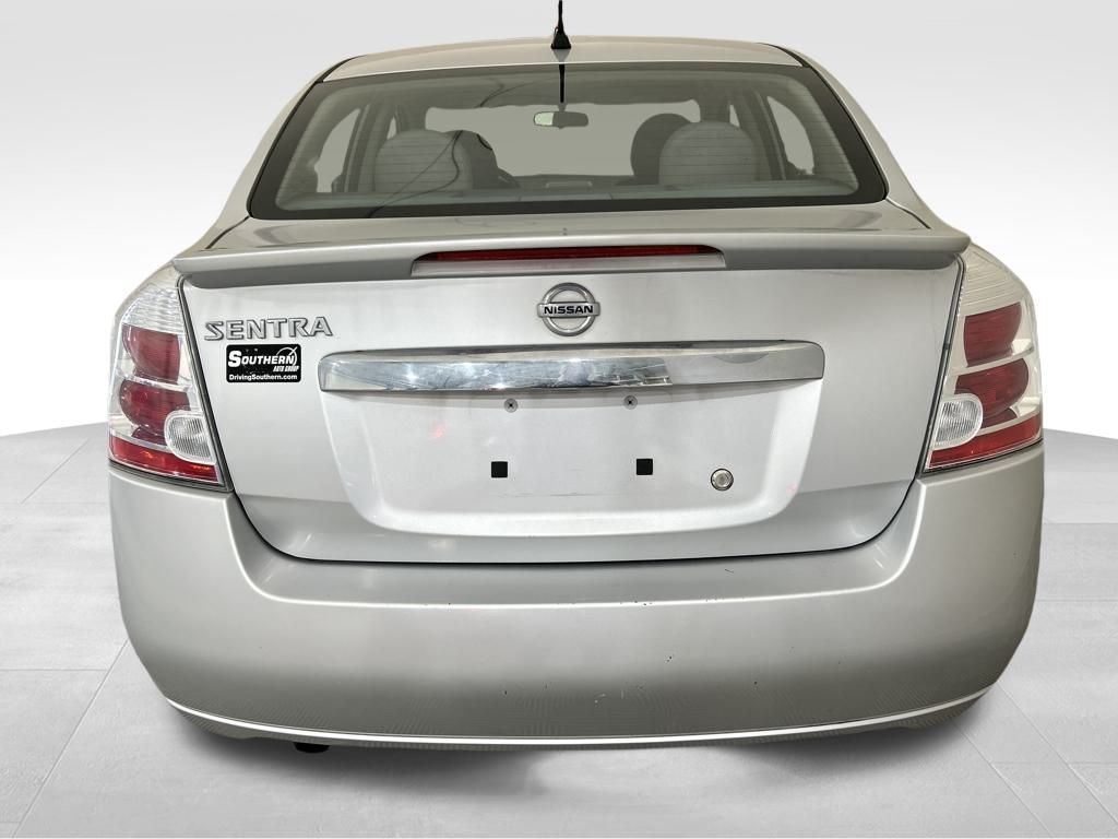 2012 Nissan Sentra 2.0 S photo 8