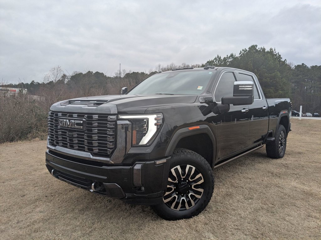 2024 GMC Sierra 3500HD Denali Ultimate's photo