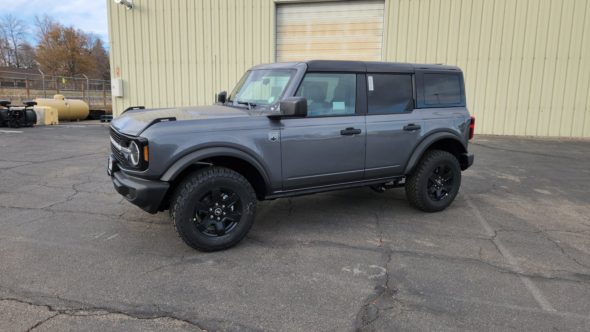 2025 Ford Bronco Big Bend photo 3