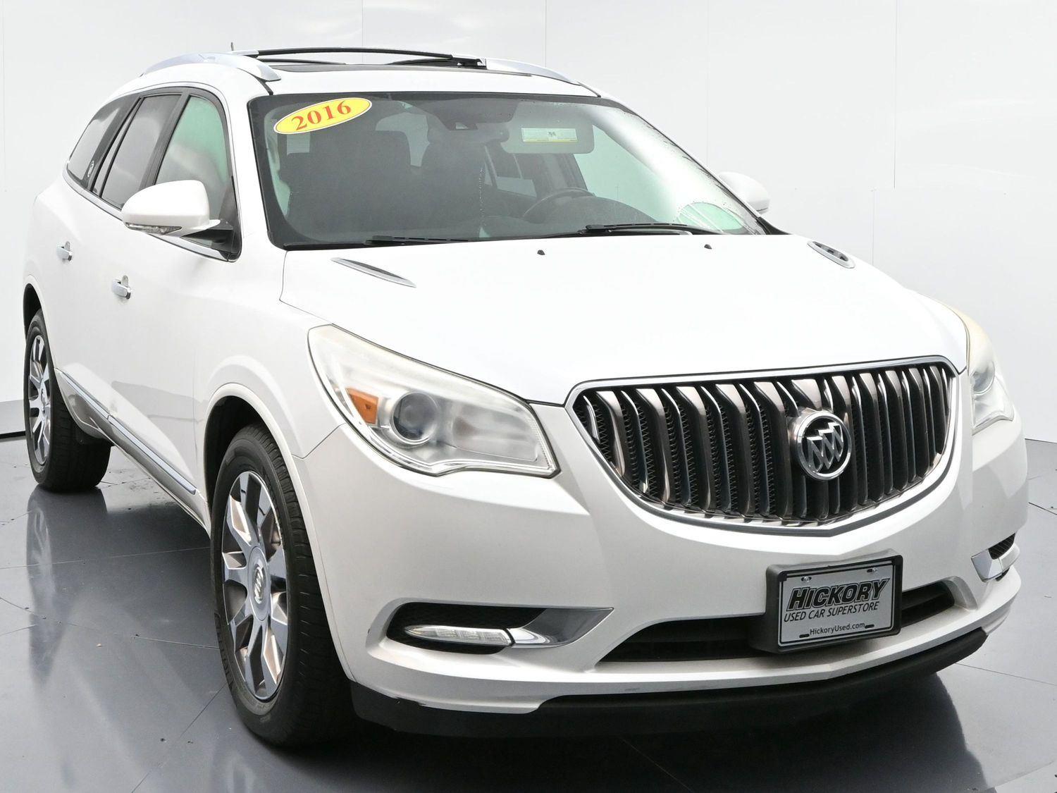 2016 Buick Enclave Leather photo 2
