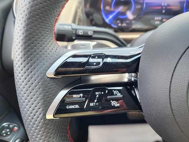 2024 Mercedes Benz EQB photo 22