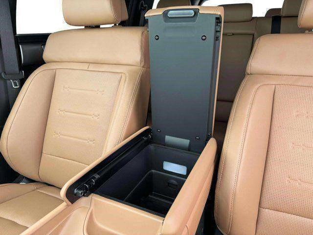 2025 Hyundai Santa Fe Limited photo 17