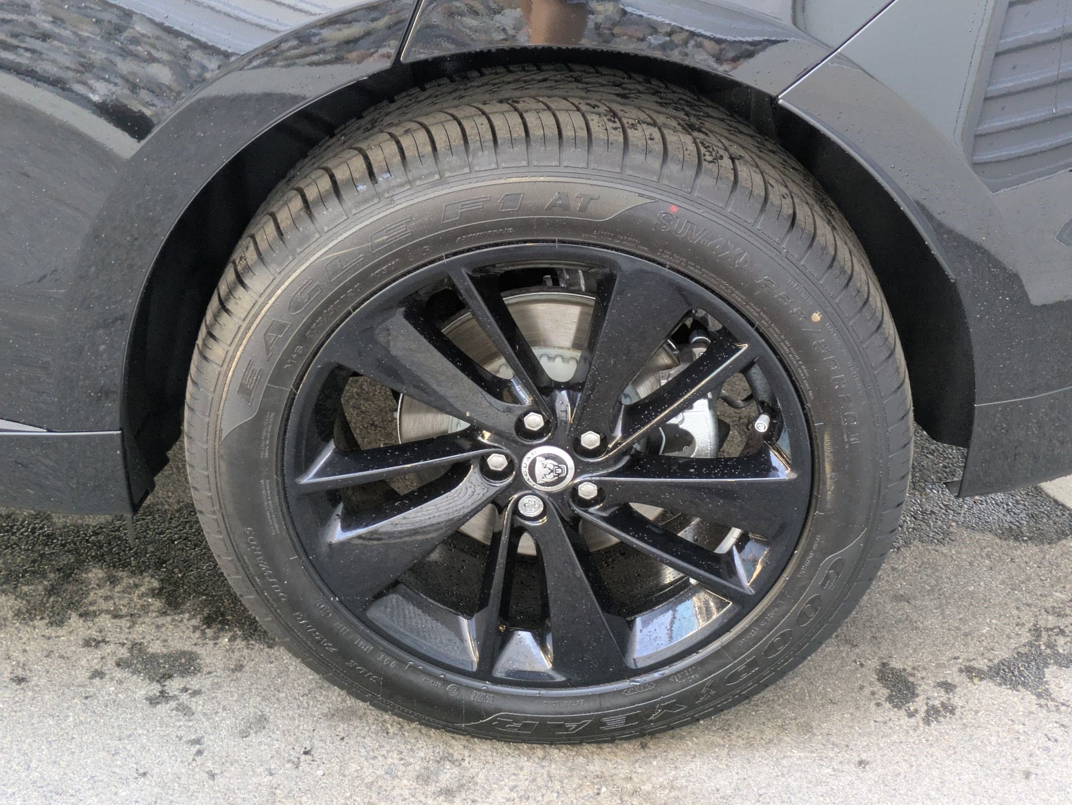 2026 Jaguar F-PACE P250 R-Dynamic S photo 15