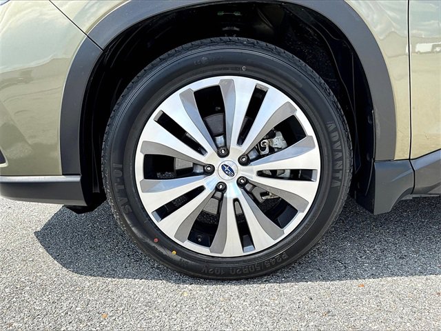 2022 Subaru Ascent Limited photo 7
