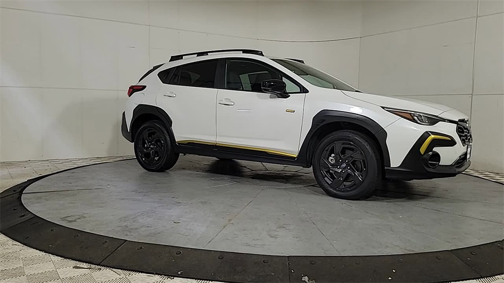 2024 SUBARU CROSSTREK - Image 8