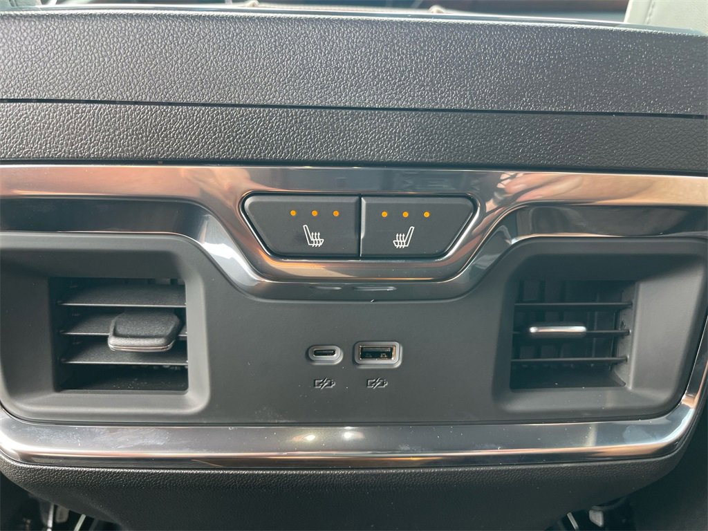 2025 Gmc Sierra 1500 Denali Ultimate photo 13