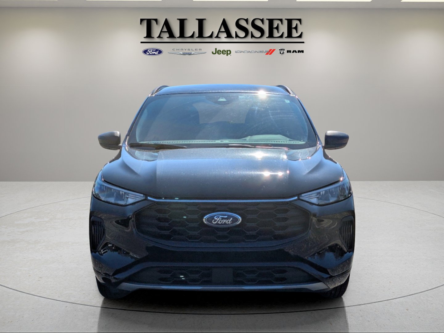 2024 Ford Escape ST-Line photo 2