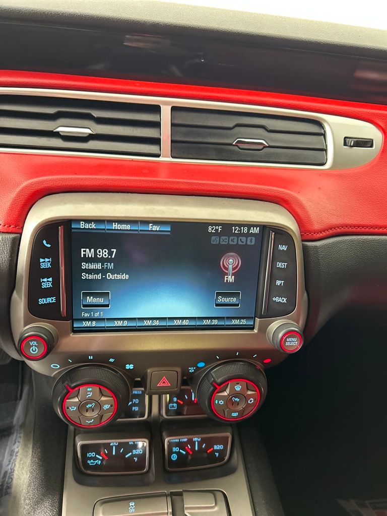 2015 Chevrolet Camaro SS photo 20