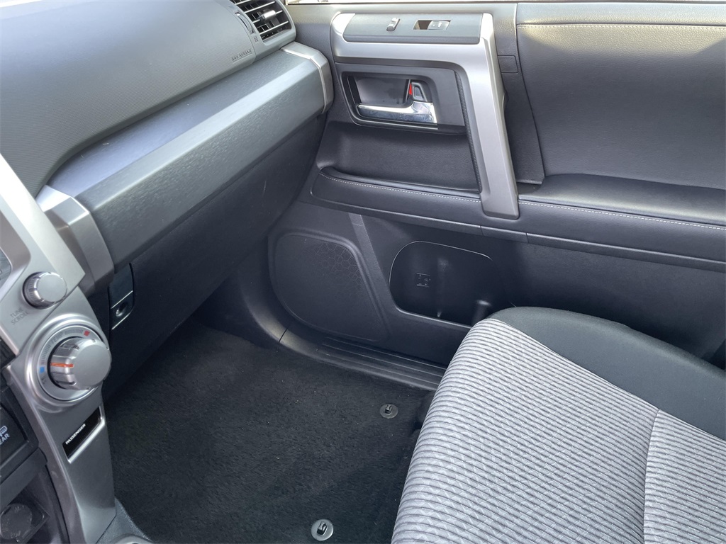 2024 Toyota 4Runner SR5 photo 24