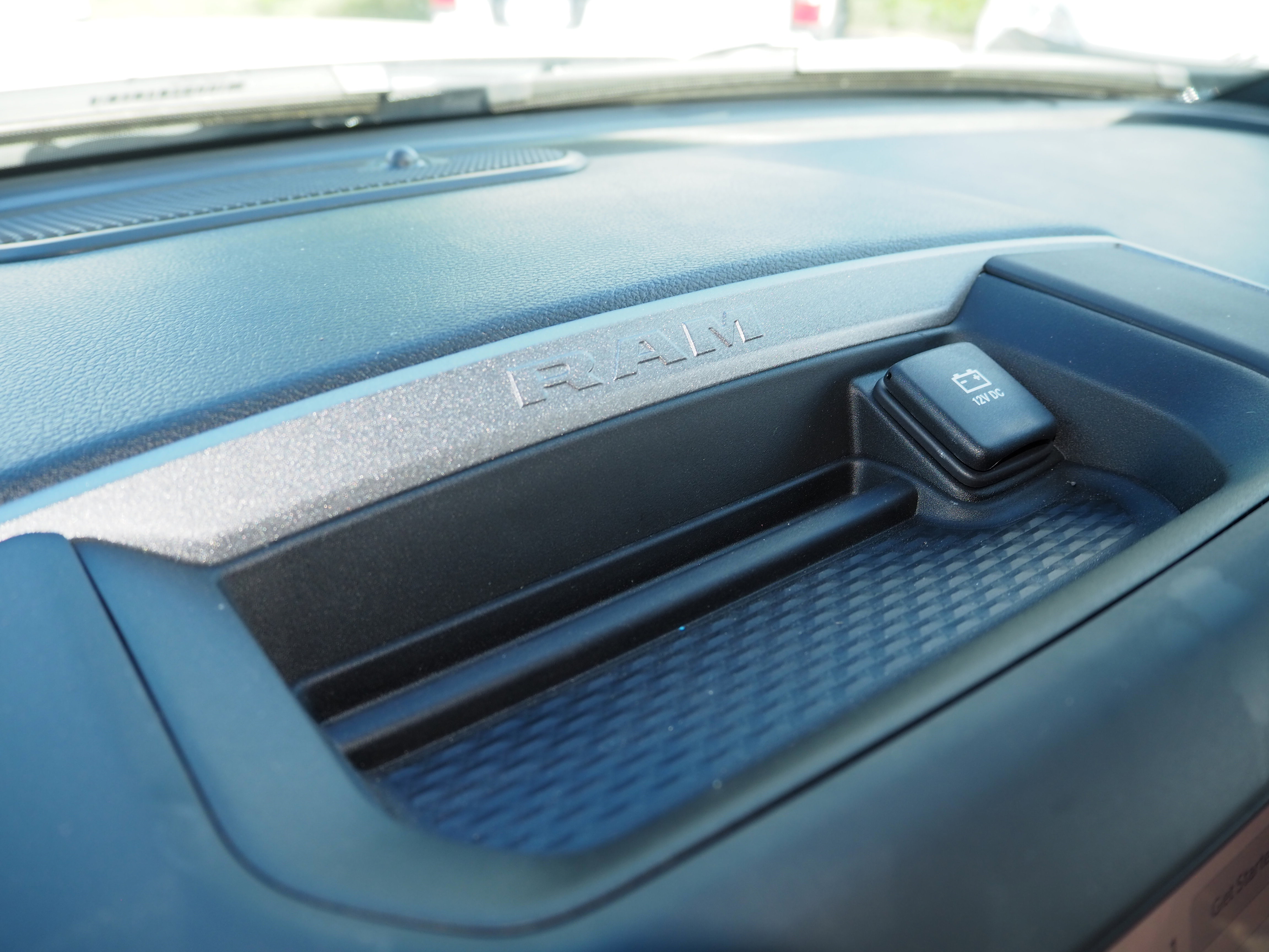 2025 Ram 3500 Tradesman photo 2