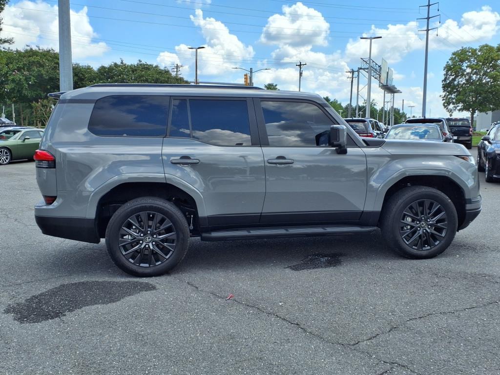 2024 Lexus GX 550 Premium photo 17