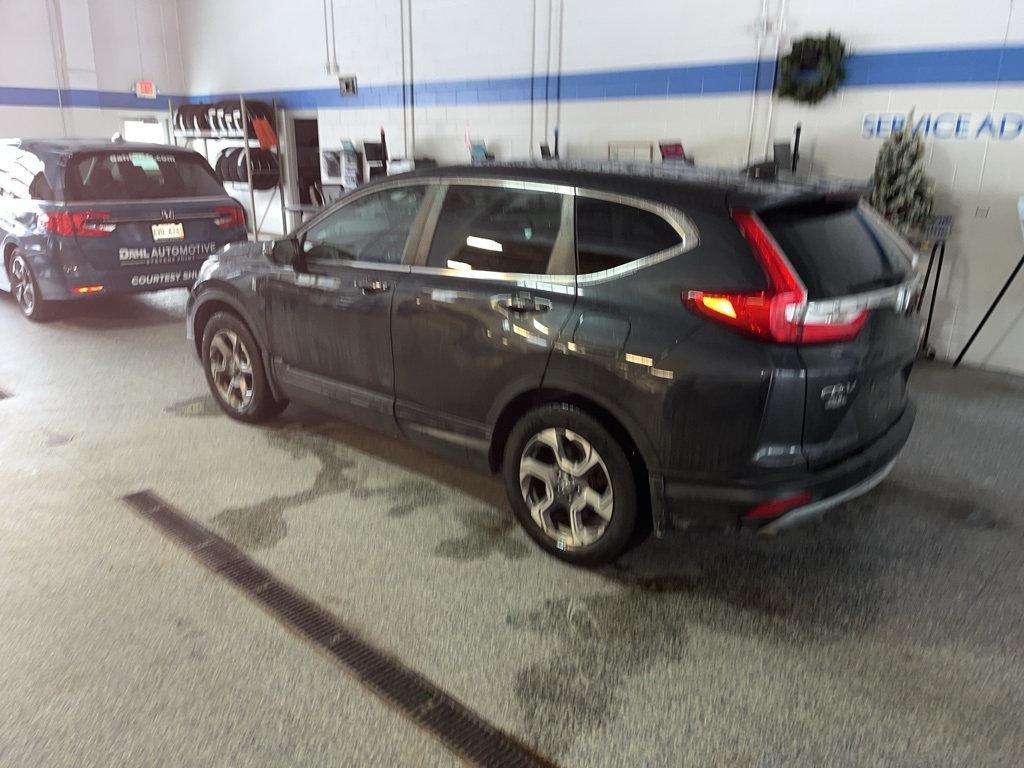 Used 2017 Honda CR-V EX with VIN 5J6RW2H52HL022166 for sale in Stevens Point, WI