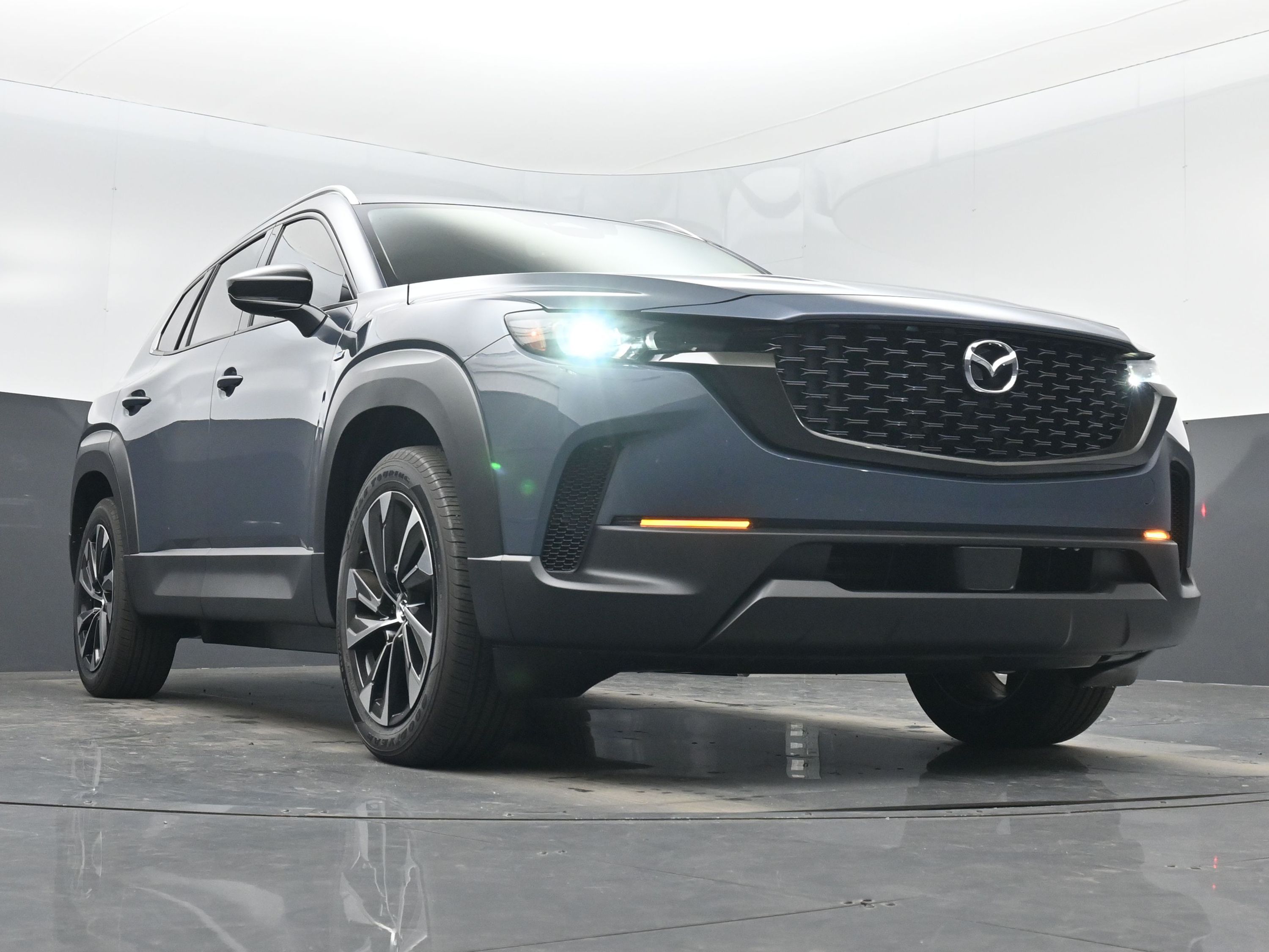2025 Mazda CX-50 Premium Plus photo 52