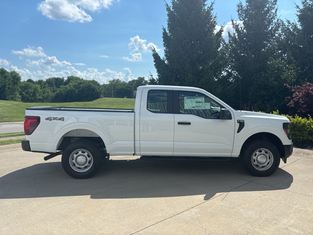 2025 Ford F-150 XL photo 3