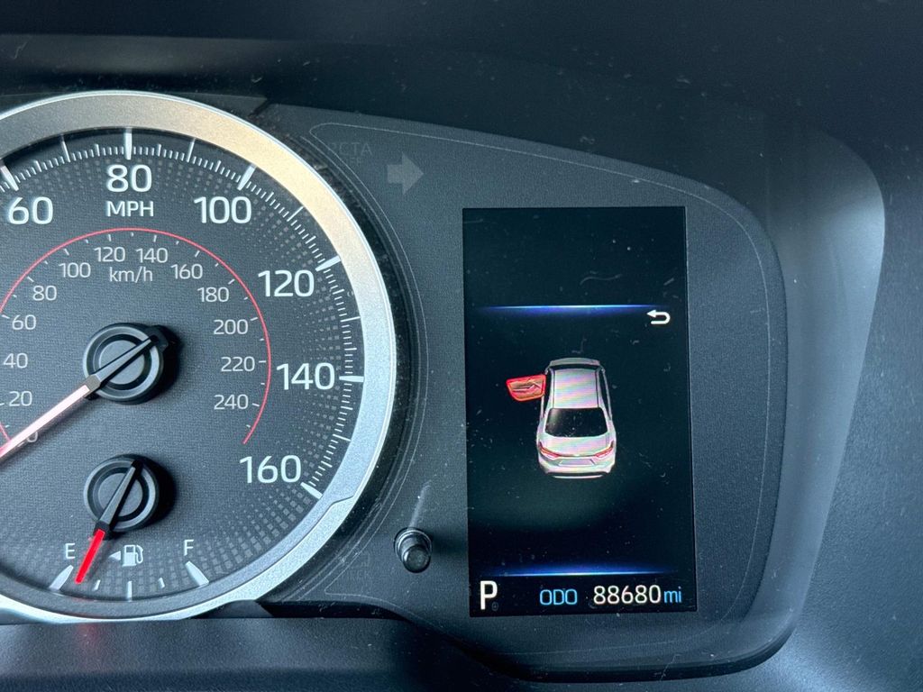 2021 Toyota Corolla SE photo 27