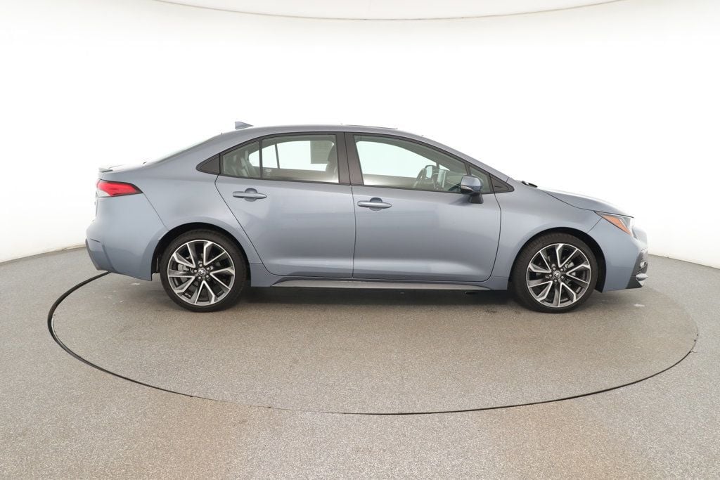 2022 Toyota Corolla XSE photo 6