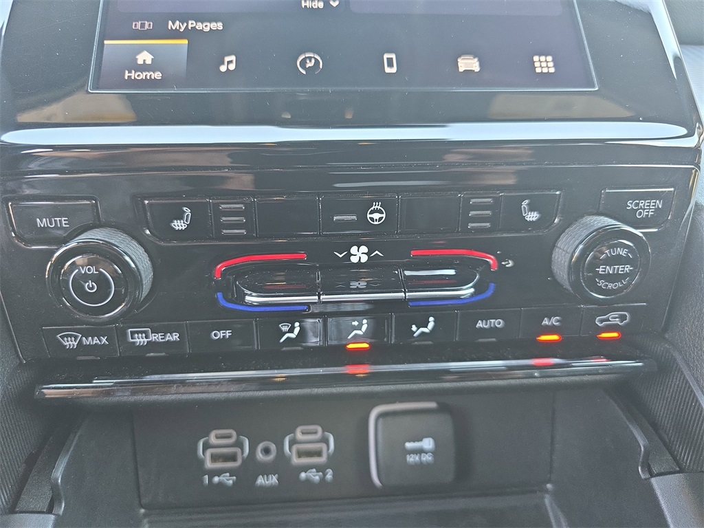 2024 Jeep Grand Cherokee Altitude photo 22