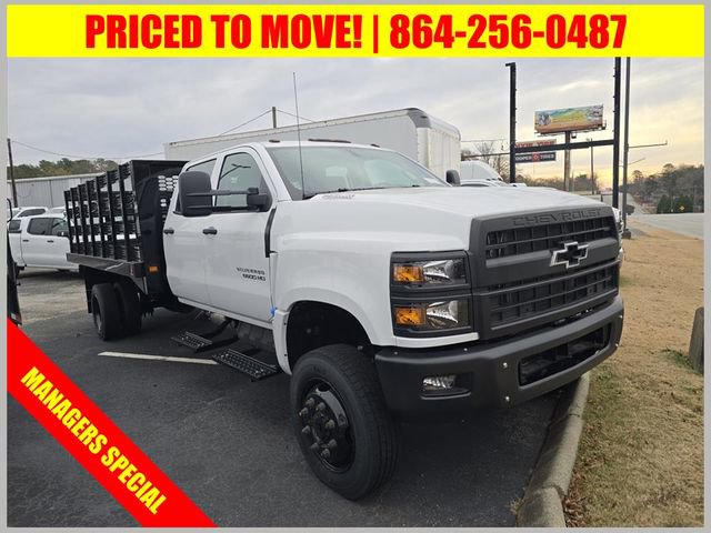 2024 Chevrolet Silverado Base's photo