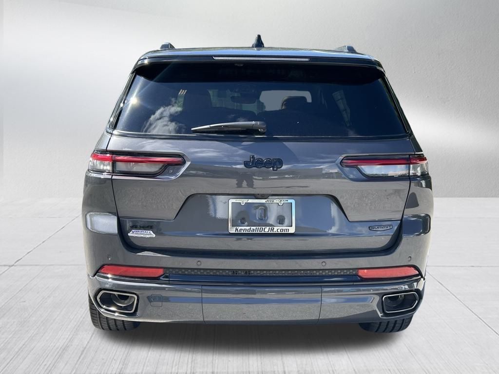 2025 Jeep Grand Cherokee L Summit photo 5