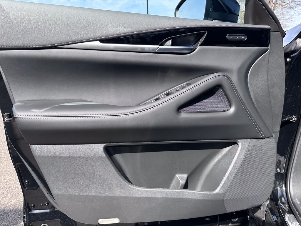 2025 Infiniti QX60 Pure photo 24