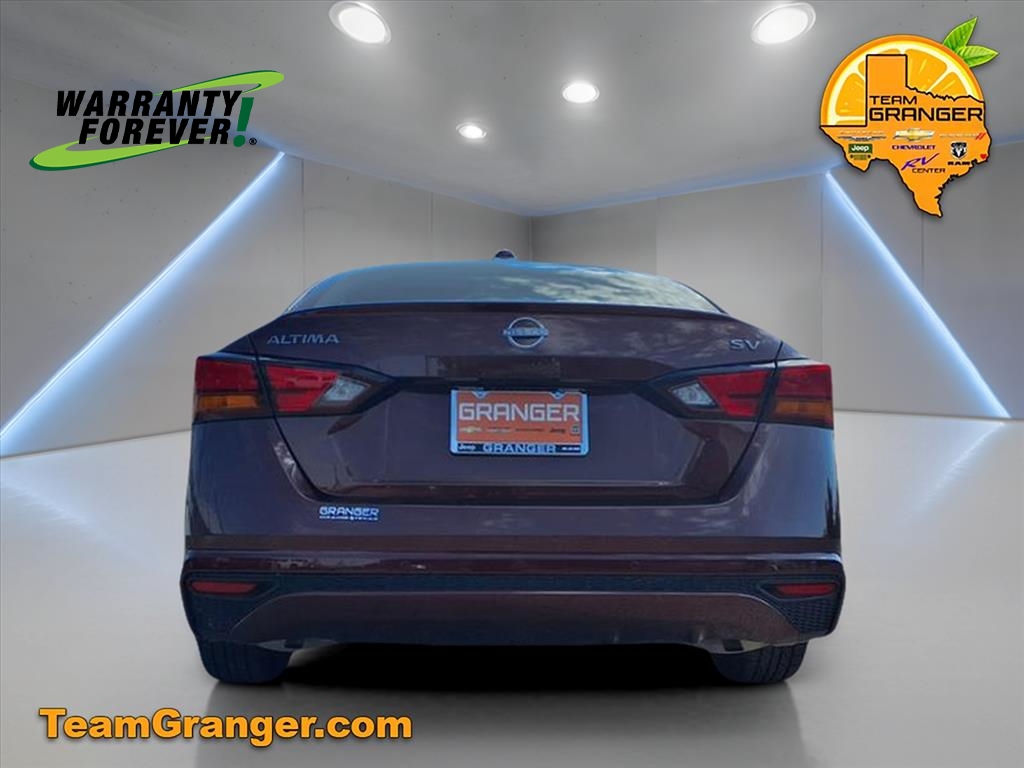 2024 Nissan Altima 2.5 SV photo 7