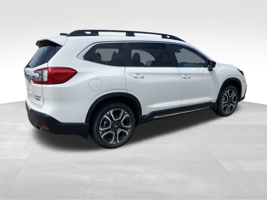 2025 Subaru Ascent Limited photo 4