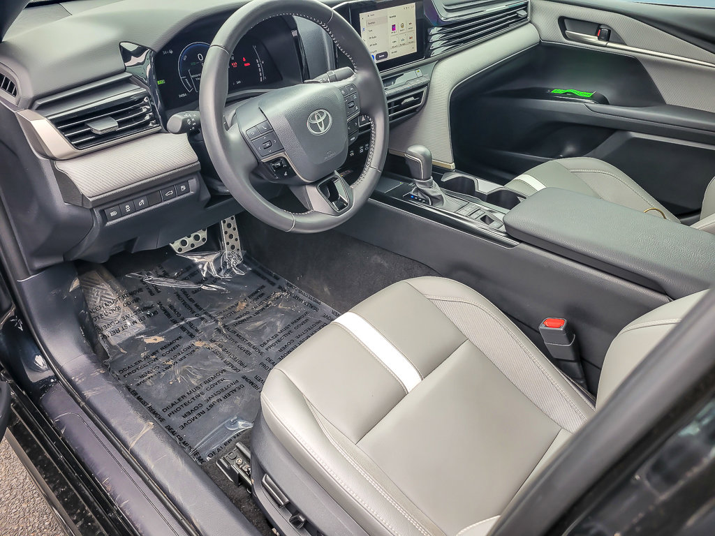 2025 TOYOTA CAMRY - Image 8