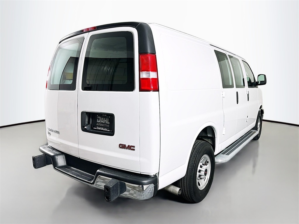 2023 Gmc Savana 2500 Cargo photo 4