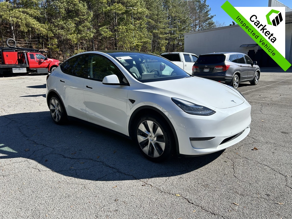 2022 Tesla Model Y Long Range's photo