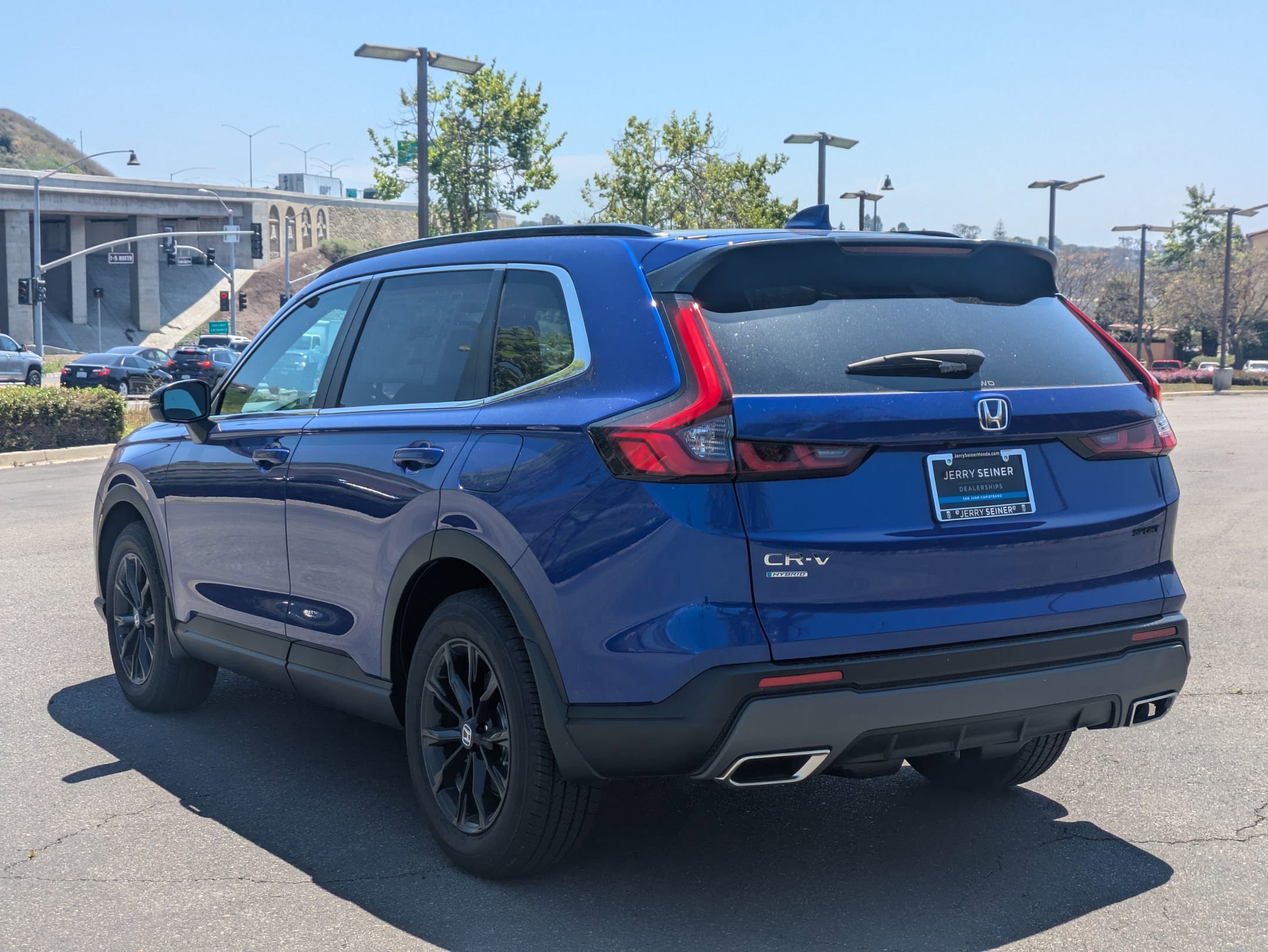 2025 Honda CR-V Hybrid Sport photo 3